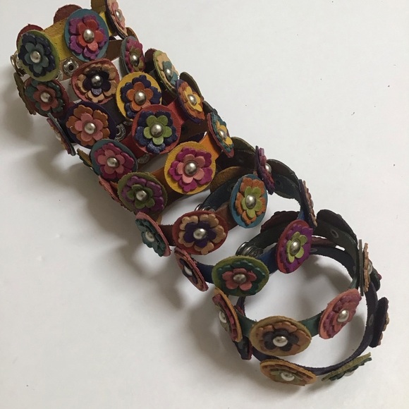 NEW 100% Leather Daisy Flower Bracelet Handmade Mexico Boho 2-Snap Festival*NOTE - Picture 1 of 12